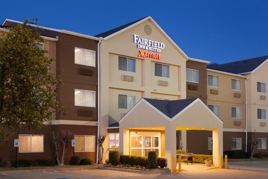 Fairfield Inn & Suites Longview Main image 1